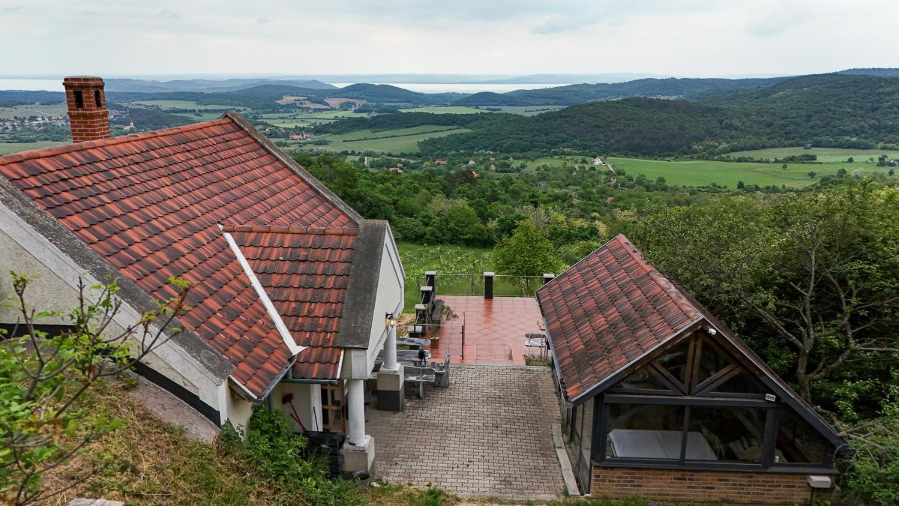 Borospince Vendeghaz Villa Pécsely Exterior photo